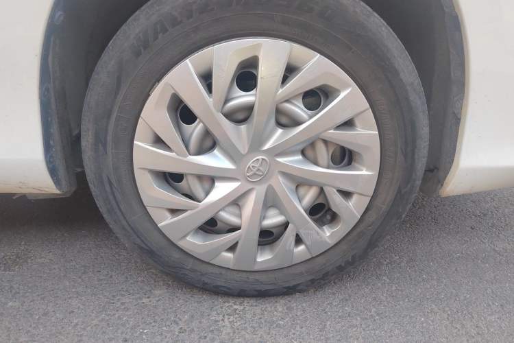 Used Toyota Vios 2022 1.5L CVT Active Drive CARE Edition Right Front Wheel Hub