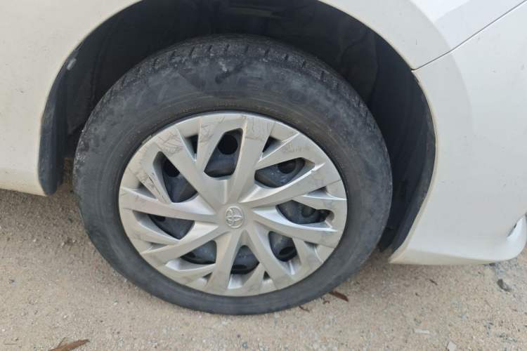 Used Toyota Vios 2022 1.5L 20th Anniversary Edition Right Front Wheel Hub