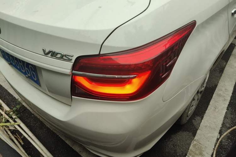 Used Toyota Vios 2022 1.5L 20th Anniversary Edition Right Rear Taillight