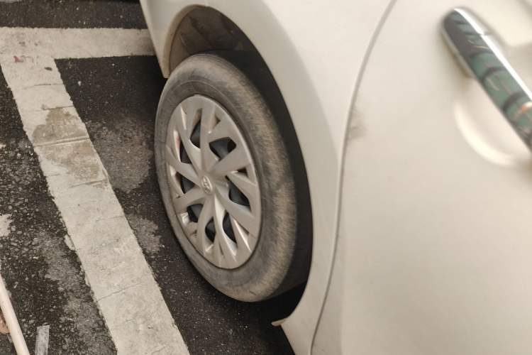 Used Toyota Vios 2022 1.5L 20th Anniversary Edition Right Rear Wheel Hub