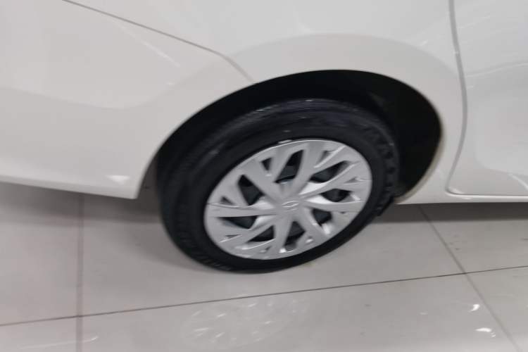 Used Toyota Vios 2022 1.5L 20th Anniversary Edition Right Rear Wheel Hub