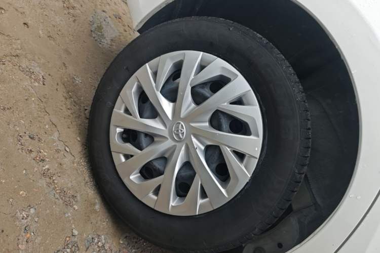 Used Toyota Vios 2022 1.5L 20th Anniversary Edition Right Rear Wheel Hub