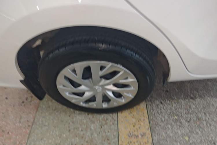 Used Toyota Vios 2022 1.5L 20th Anniversary Edition Right Rear Wheel Hub