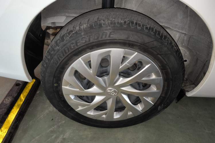 Used Toyota Vios 2022 1.5L 20th Anniversary Edition Right Rear Wheel Hub