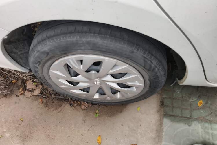 Used Toyota Vios 2022 1.5L 20th Anniversary Edition Right Rear Wheel Hub