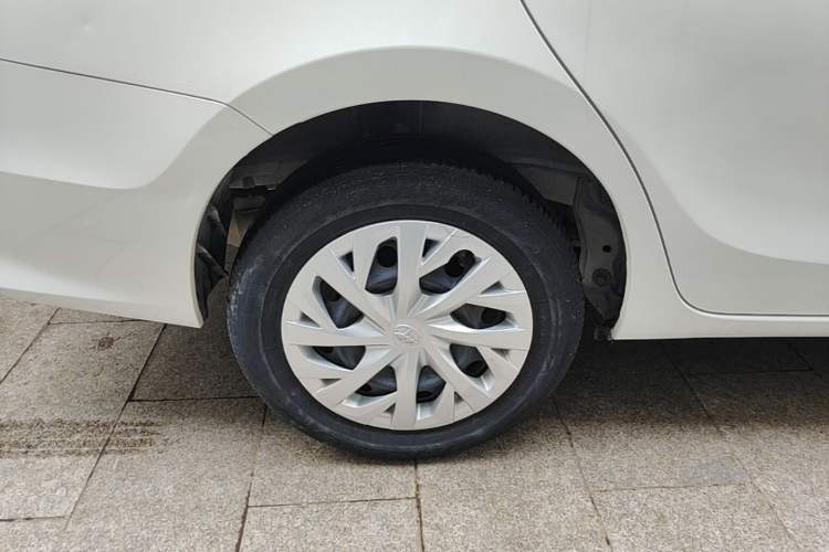 Used Toyota Vios 2022 1.5L 20th Anniversary Edition Right Rear Wheel Hub