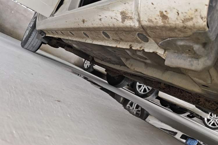 Used Toyota Vios 2022 1.5L 20th Anniversary Edition Right Side Sill