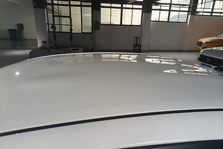 Used Toyota Vios 2022 1.5L 20th Anniversary Edition Roof