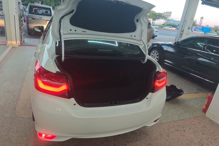 Used Toyota Vios 2022 1.5L 20th Anniversary Edition Trunk
