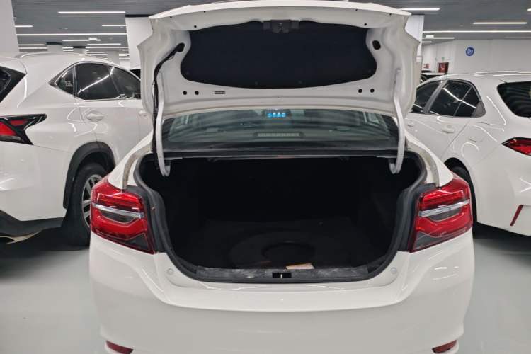 Used Toyota Vios 2022 1.5L 20th Anniversary Edition Trunk