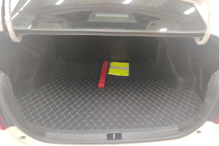 Used Toyota Vios 2022 1.5L CVT Active Drive CARE Edition Trunk