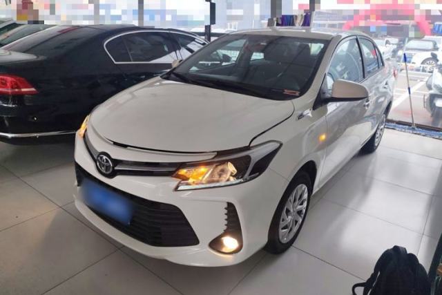 Ojetý Toyota Vios 2022 1.5L 20th Anniversary Edition
