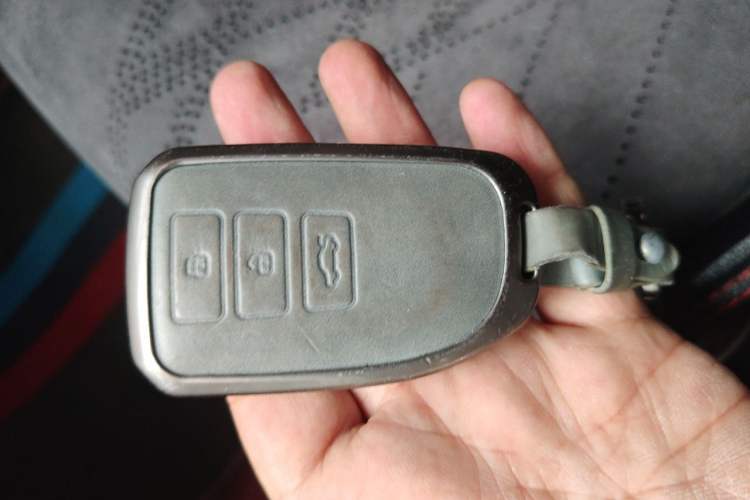 Used Toyota Vios 2022 1.5L 20th Anniversary Edition Vehicle Key
