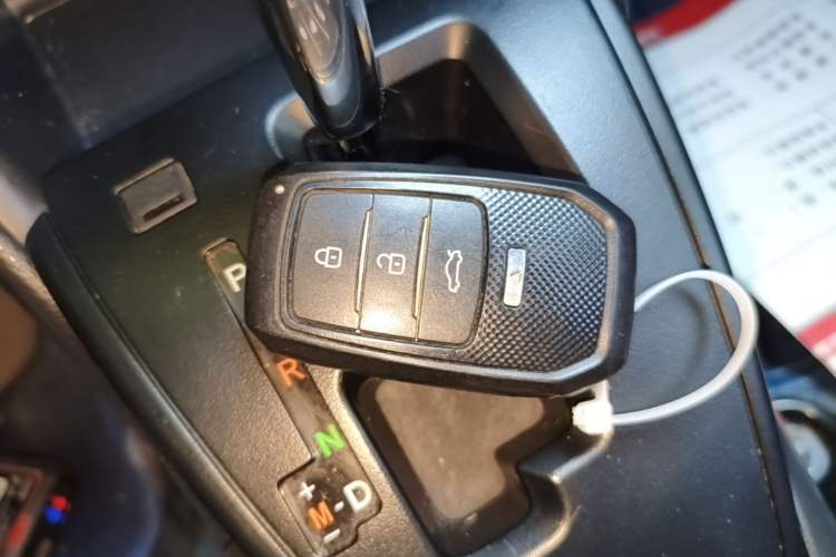 Used Toyota Vios 2022 1.5L 20th Anniversary Edition Vehicle Key