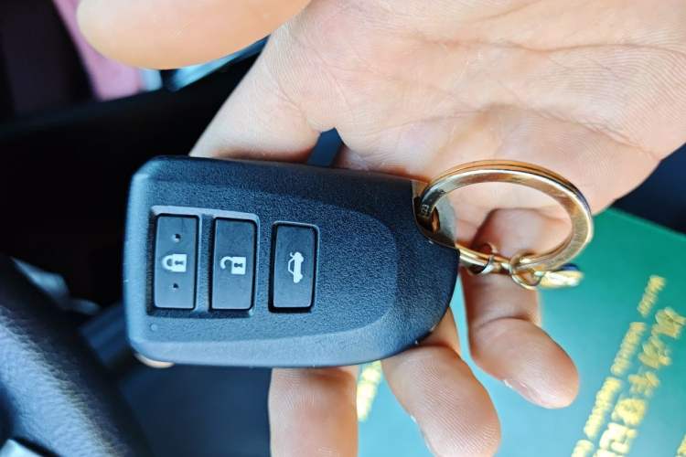 Used Toyota Vios 2022 1.5L 20th Anniversary Edition Vehicle Key