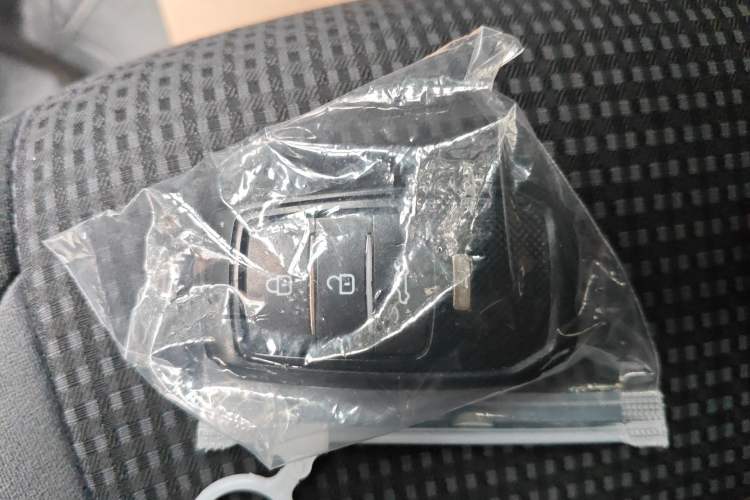 Used Toyota Vios 2022 1.5L 20th Anniversary Edition Vehicle Key