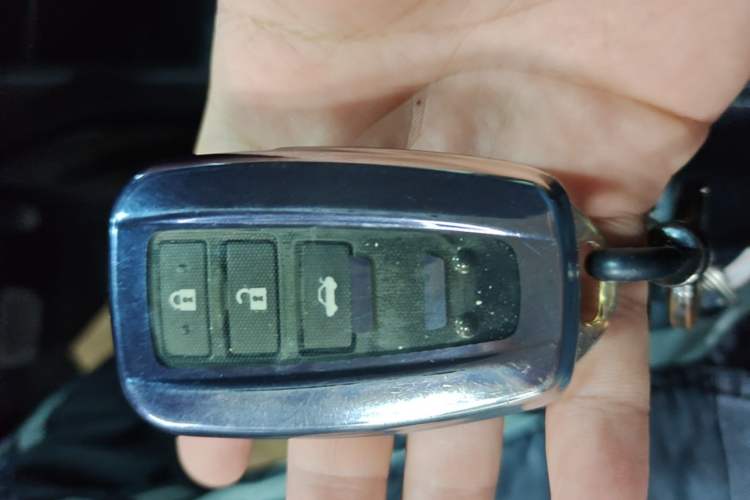 Used Toyota Vios 2022 1.5L 20th Anniversary Edition Vehicle Key