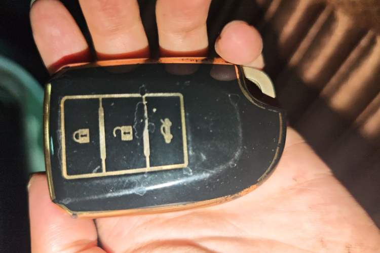 Used Toyota Vios 2022 1.5L 20th Anniversary Edition Vehicle Key
