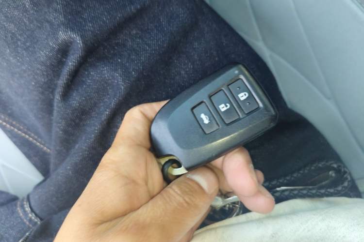 Used Toyota Vios 2022 1.5L 20th Anniversary Edition Vehicle Key