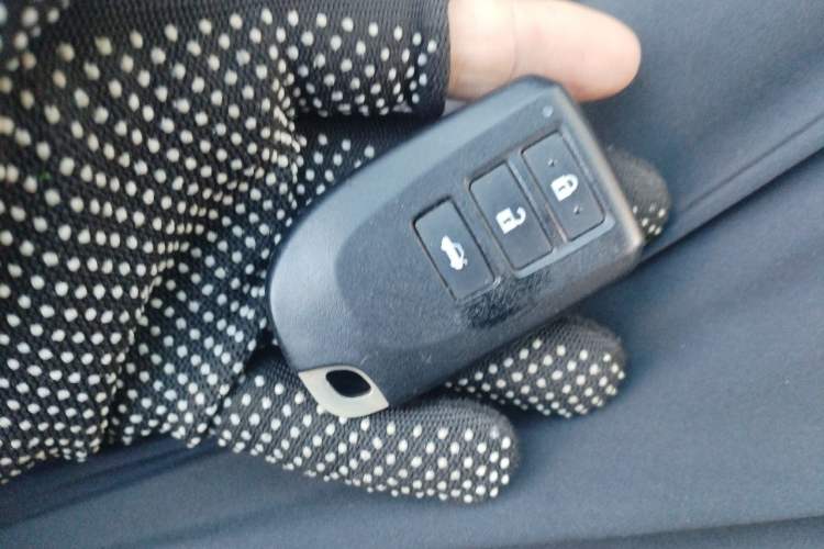 Used Toyota Vios 2022 1.5L 20th Anniversary Edition Vehicle Key