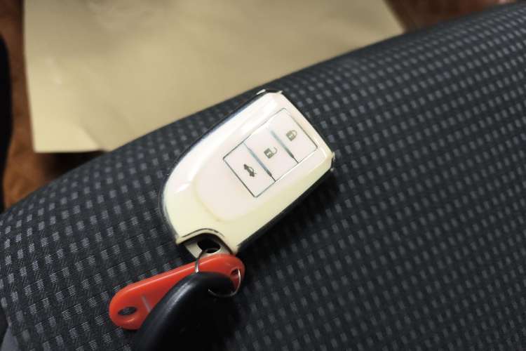 Used Toyota Vios 2022 1.5L 20th Anniversary Edition Vehicle Key