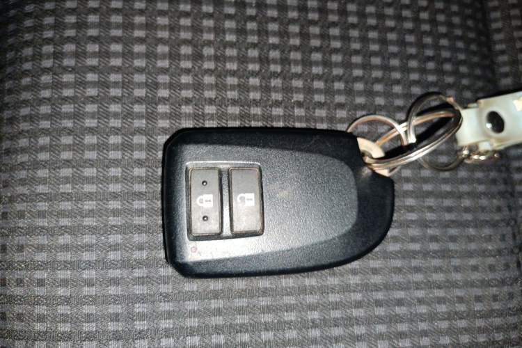 Used Toyota Vios 2022 1.5L 20th Anniversary Edition Vehicle Key