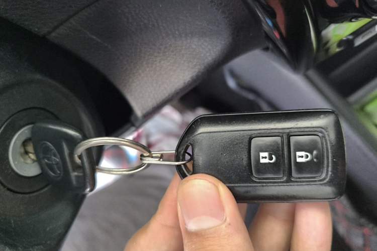 Used Toyota Vios 2022 1.5L CVT Active Drive CARE Edition Vehicle Key