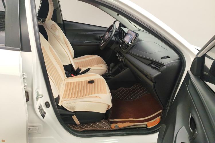 Used Toyota Vios FS 2022 1.5L 20th Anniversary Edition Right Front Seat