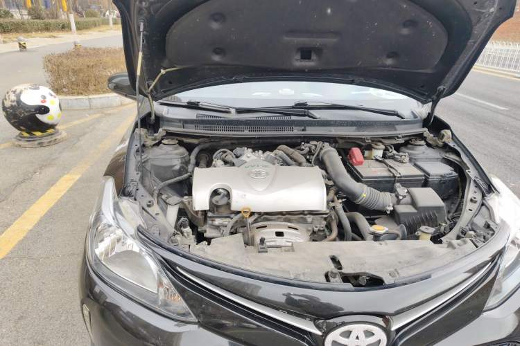 Used Toyota Vios FS 2017 1.5L CVT Fengchi Edition Engine Bay Right