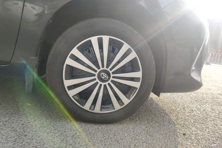 Used Toyota Vios FS 2017 1.5L CVT Fengchi Edition Right Front Wheel Hub