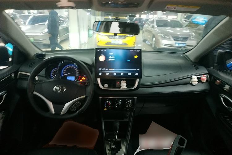 Used Toyota Vios FS 2017 1.5L CVT Fengchi Edition Center Console