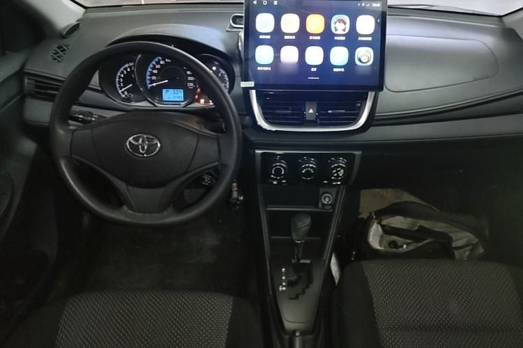 Used Toyota Vios FS 2017 1.5L CVT Fengchi Edition Center Console