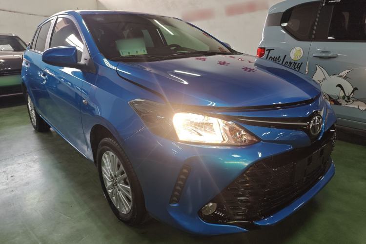 Used Toyota Vios FS 2017 1.5L CVT Trendy Edition Front Right 45 Deg
