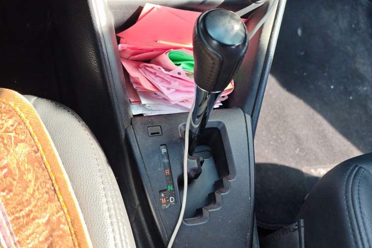 Used Toyota Vios FS 2017 1.5L CVT Trendy Edition Gear Lever