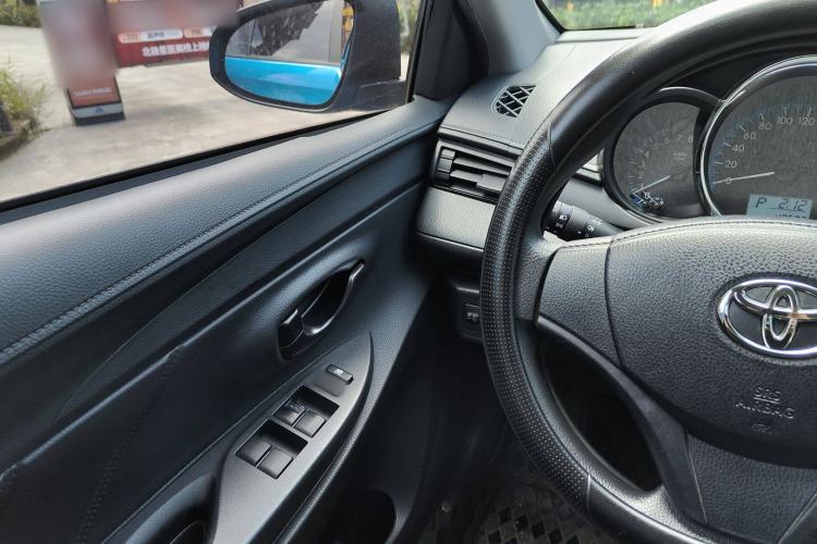 Used Toyota Vios FS 2017 1.5L CVT Fengchi Edition Interior 3