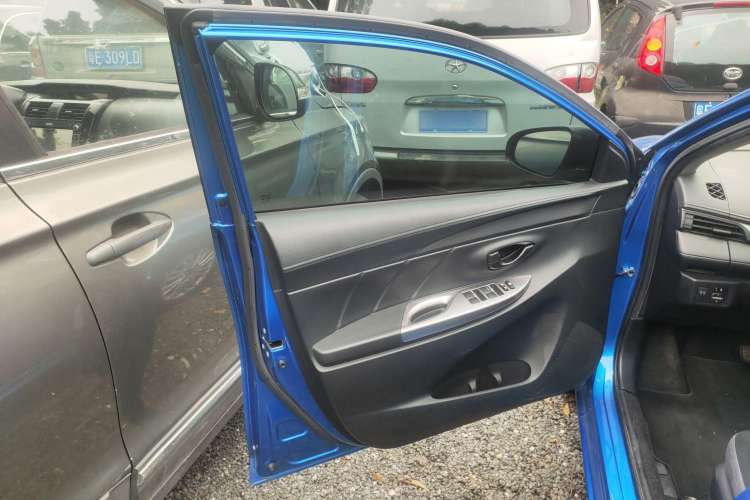 Used Toyota Vios FS 2017 1.5L CVT Trendy Edition Left Front Door Interior