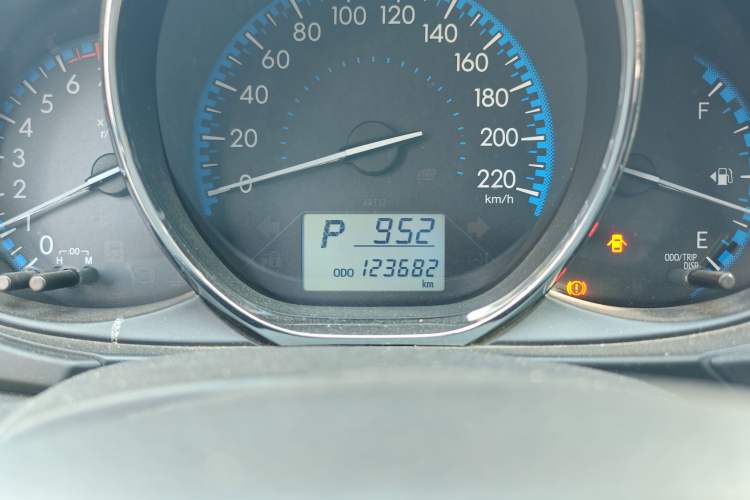Used Toyota Vios FS 2017 1.5L CVT Trendy Edition Odometer Close Up