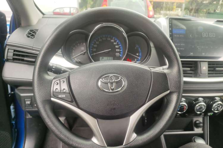 Used Toyota Vios FS 2017 1.5L CVT Trendy Edition Steering Wheel