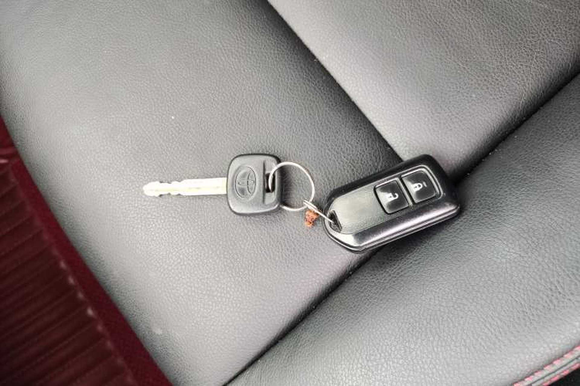 Used Toyota Vios FS 2017 1.5L CVT Fengchi Edition Vehicle Key
