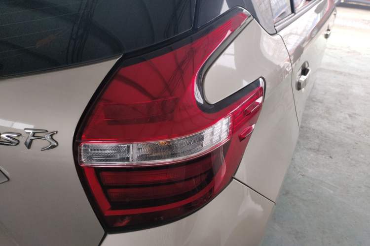 Used Toyota Vios FS 2017 1.5L CVT Fengchi Edition Right Rear Taillight