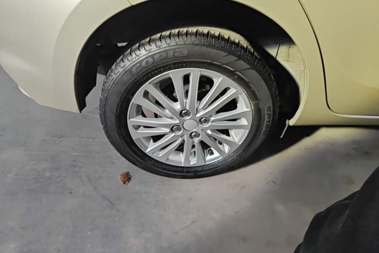 Used Toyota Vios FS 2017 1.5L CVT Fengchi Edition Right Rear Wheel Hub