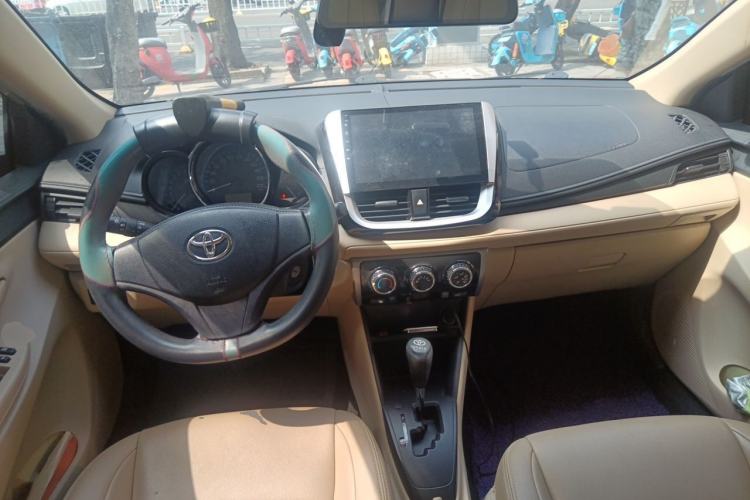 Used Toyota Vios FS 2017 1.5L CVT Fengchi Edition Center Console