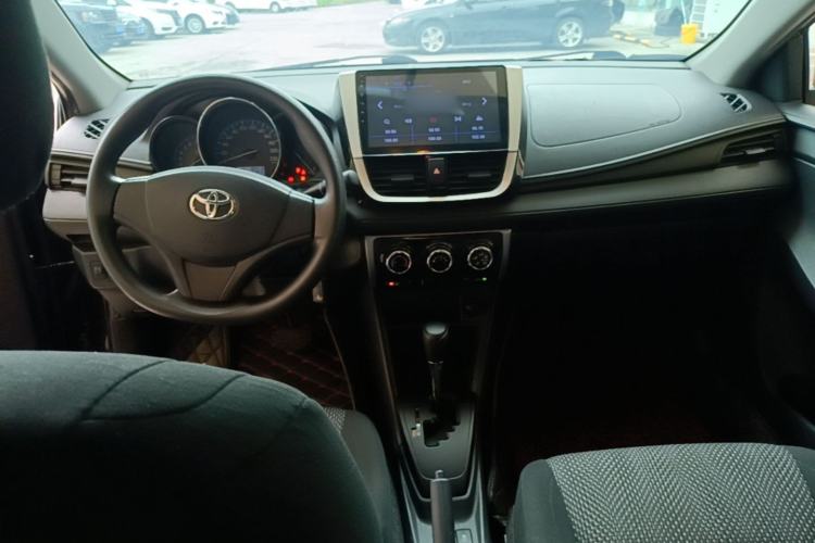 Used Toyota Vios FS 2017 1.5L CVT Fengchi Edition Center Console
