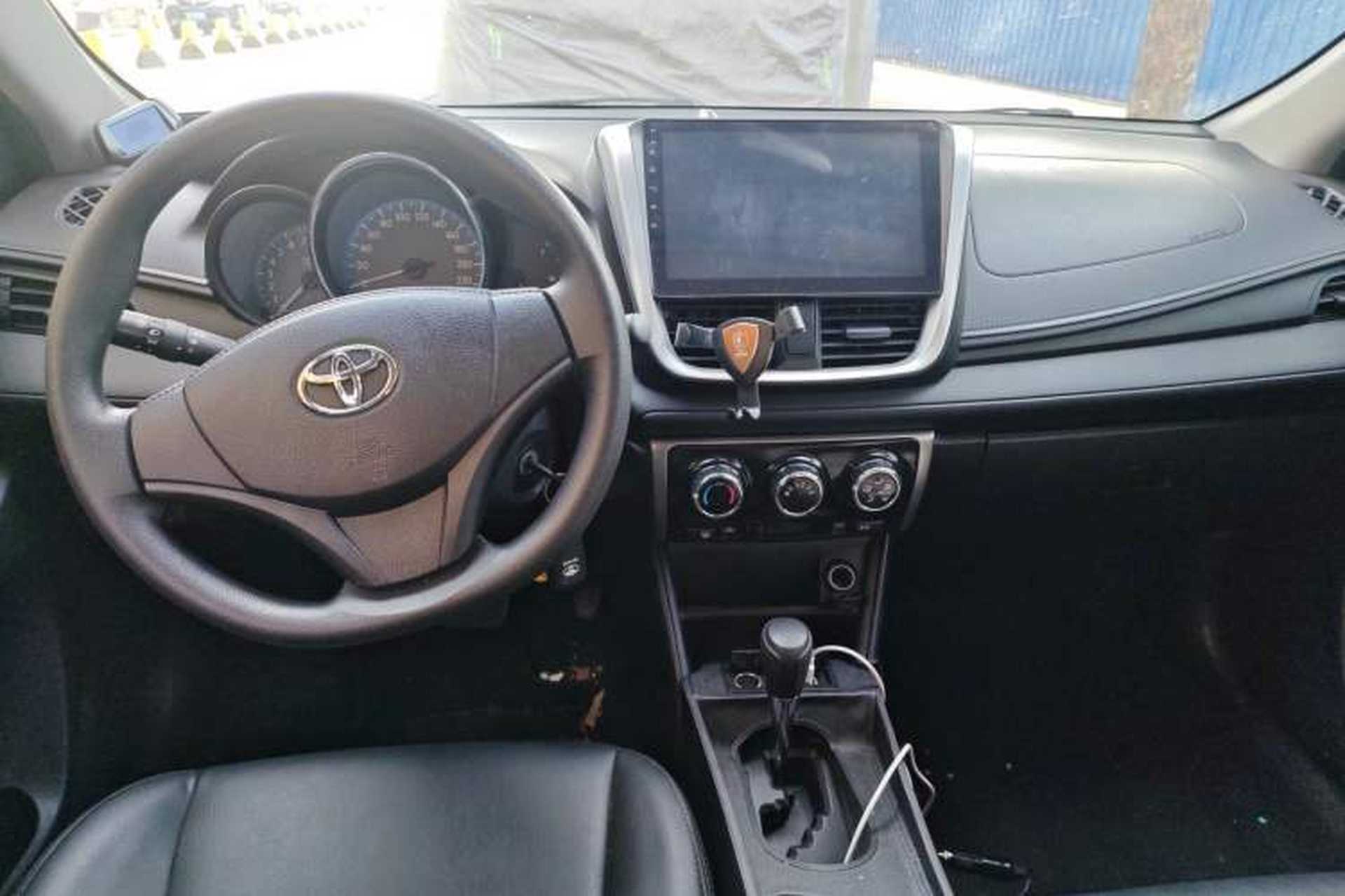 Used Toyota Vios FS 2017 1.5L CVT Fengchi Edition Center Console