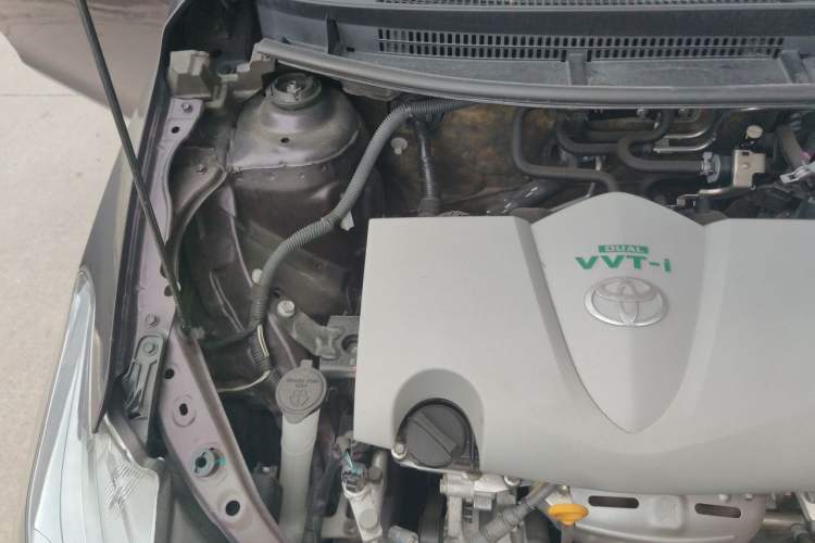 Used Toyota Vios FS 2017 1.5L CVT Fengchi Edition Engine Bay Right