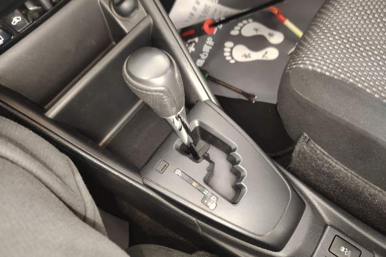 Used Toyota Vios FS 2017 1.5L CVT Fengchi Edition Gear Lever