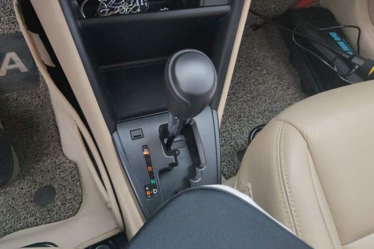 Used Toyota Vios FS 2017 1.5L CVT Fengchi Edition Gear Lever