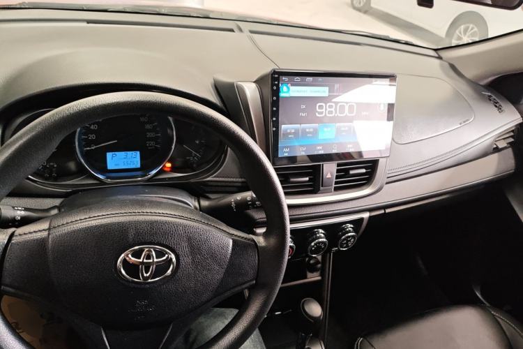 Used Toyota Vios FS 2017 1.5L CVT Fengchi Edition Center Console