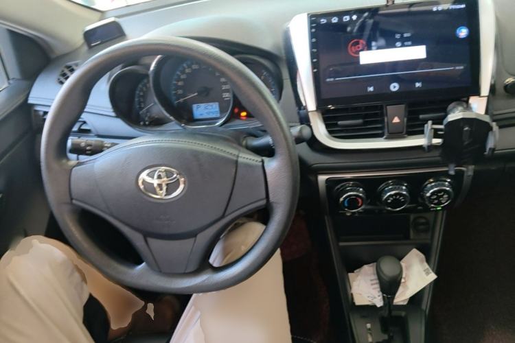 Used Toyota Vios FS 2017 1.5L CVT Fengchi Edition Center Console