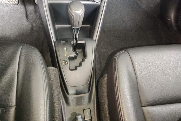 Used Toyota Vios FS 2017 1.5L CVT Fengchi Edition Gear Lever
